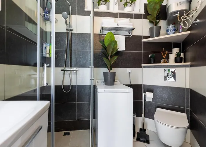 شقة By The Way Hot Tub And Free Parking