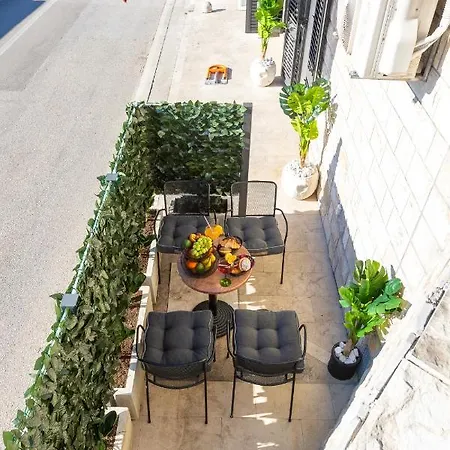 By The Way Hot Tub And Free Parking Apartment Dubrovnik