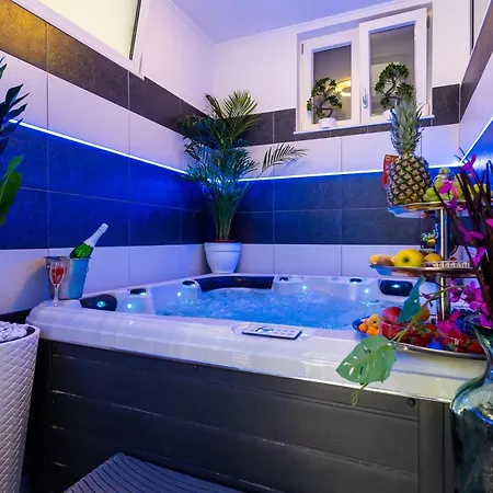 By The Way Hot Tub And Free Parking Dubrovnik