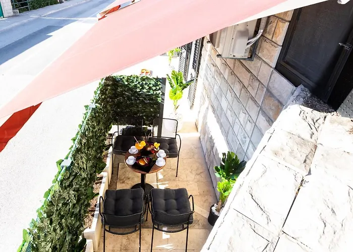 By The Way Hot Tub And Free Parking Dubrovnik