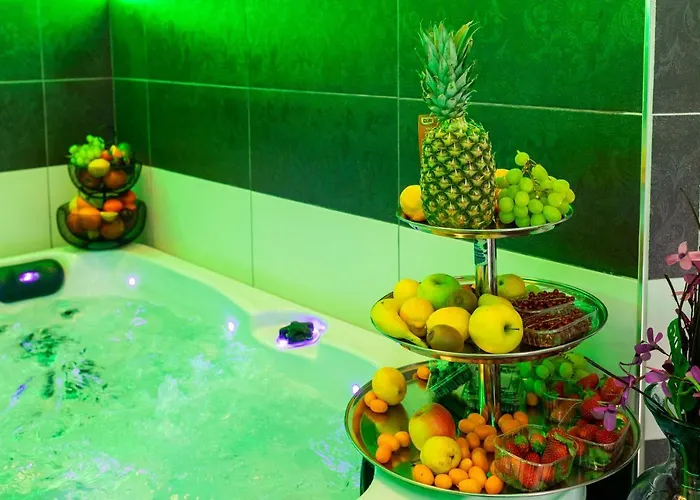 By The Way Hot Tub And Free Parking Lejlighed *